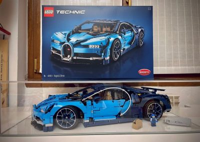 Teca LEGO 42083 Bugatti Chiron – L 66 x P 39 x H 16.5 cm